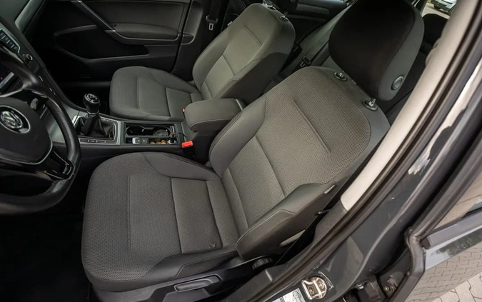 Volkswagen Golf cena 35500 przebieg: 200000, rok produkcji 2013 z Gubin małe 407